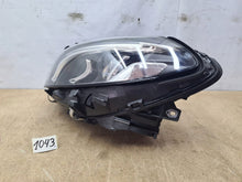 Laden Sie das Bild in den Galerie-Viewer, Frontscheinwerfer Mercedes-Benz W246 A2469066901 LED Links Headlight SCH8996604403gp