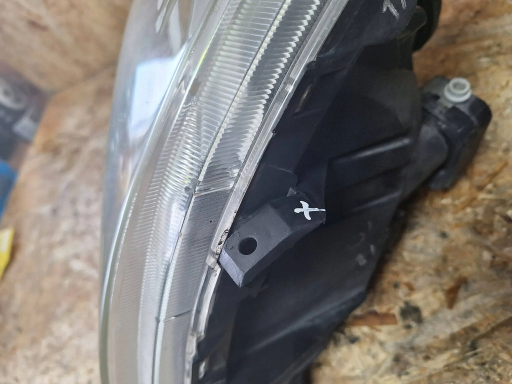 Frontscheinwerfer Toyota Yaris VAY3048 LED Rechts Scheinwerfer Headlight