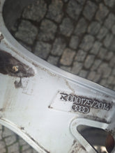 Load image into Gallery viewer, 1x Alufelge 17 Zoll 7.5" 5x112 38ET Glanz Silber 8W0601025K Audi Rim Wheel FEL7717272770cz