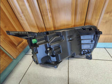 Laden Sie das Bild in den Galerie-Viewer, Frontscheinwerfer Jeep I 52218719 LED Links Scheinwerfer Headlight SCH4036385899mx