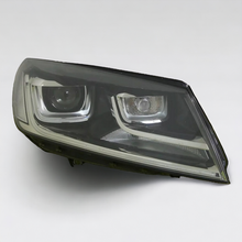 Laden Sie das Bild in den Galerie-Viewer, Frontscheinwerfer VW Touareg 7P1941034A Xenon Rechts Scheinwerfer Headlight