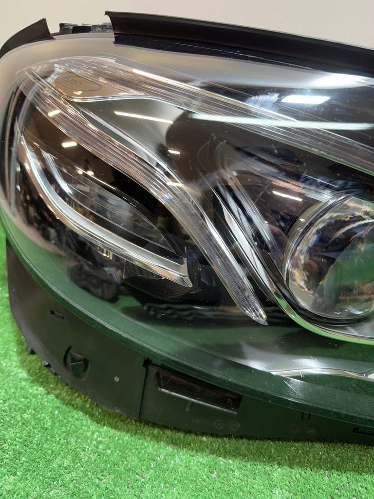 Frontscheinwerfer Mercedes-Benz W213 A2139067606 LED Rechts Headlight SCH1295254007tq