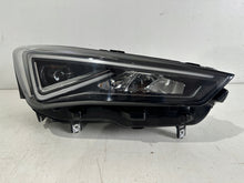 Laden Sie das Bild in den Galerie-Viewer, Frontscheinwerfer Seat Tarraco 5FJ941008K Rechts Scheinwerfer Headlight SCH6045470108xr
