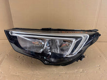 Laden Sie das Bild in den Galerie-Viewer, Frontscheinwerfer Opel Crossland X 462161423 LED Ein Stück (Rechts oder Links) SCH1028317990cy
