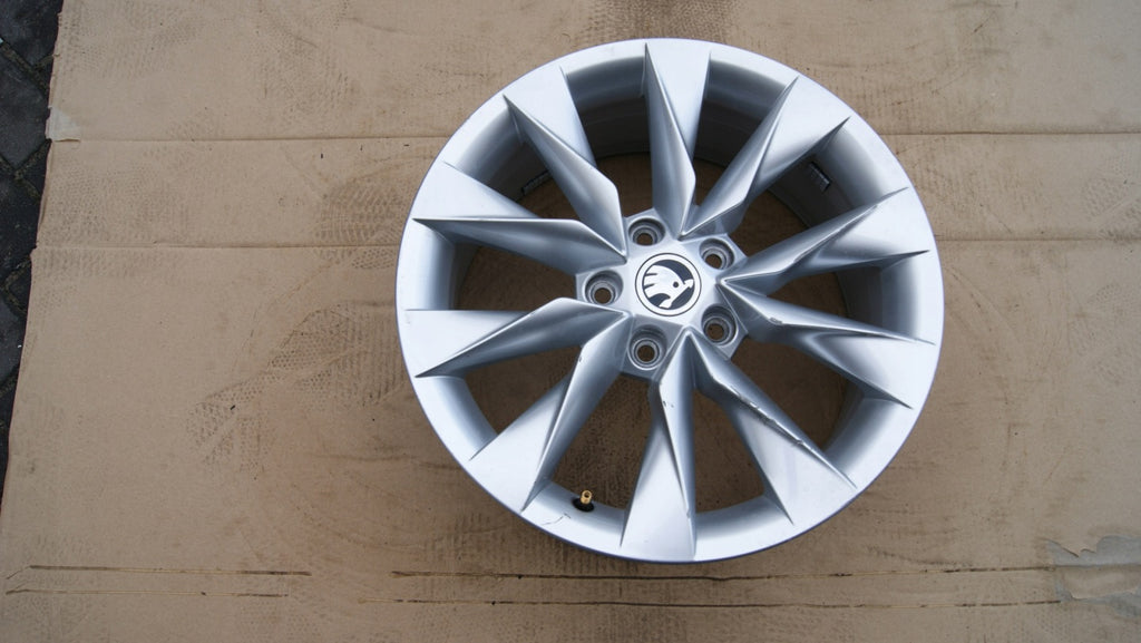 1x Alufelge 17 Zoll 7.0" 5x112 3PO601025 Skoda I Rim Wheel FEL6634642001kv