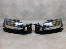 Laden Sie das Bild in den Galerie-Viewer, Frontscheinwerfer Audi Q2 81A941011 LED Ein Stück (Rechts oder Links) Headlight