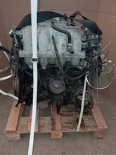 Laden Sie das Bild in den Galerie-Viewer, Motor Kia Sportage FE3N 2.0 165TKm 1996 Benzin Engine Komplett