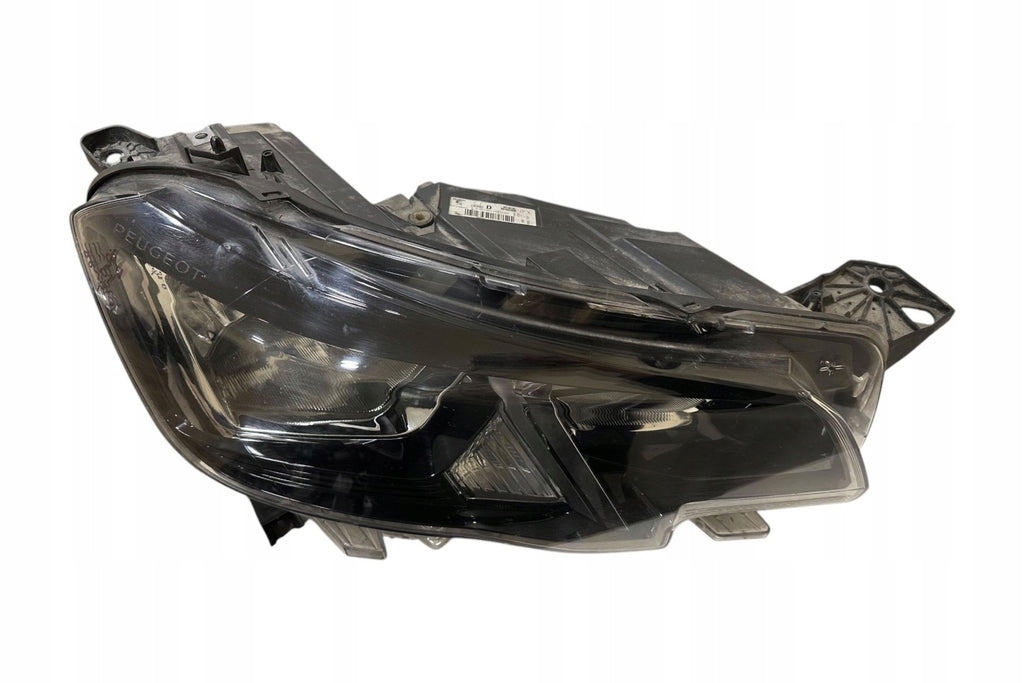 Frontscheinwerfer Peugeot Partner 9816826880 Rechts Scheinwerfer Headlight SCH1402142487xp