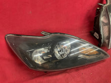Load image into Gallery viewer, Frontscheinwerfer Ford Focus II 8M51-13W030-CE Ein Satz Scheinwerfer Headlight SCH9338887089yv