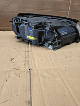 Laden Sie das Bild in den Galerie-Viewer, Frontscheinwerfer Volvo V70 I S80 31214347 Links Scheinwerfer Headlight SCH5860740766nr