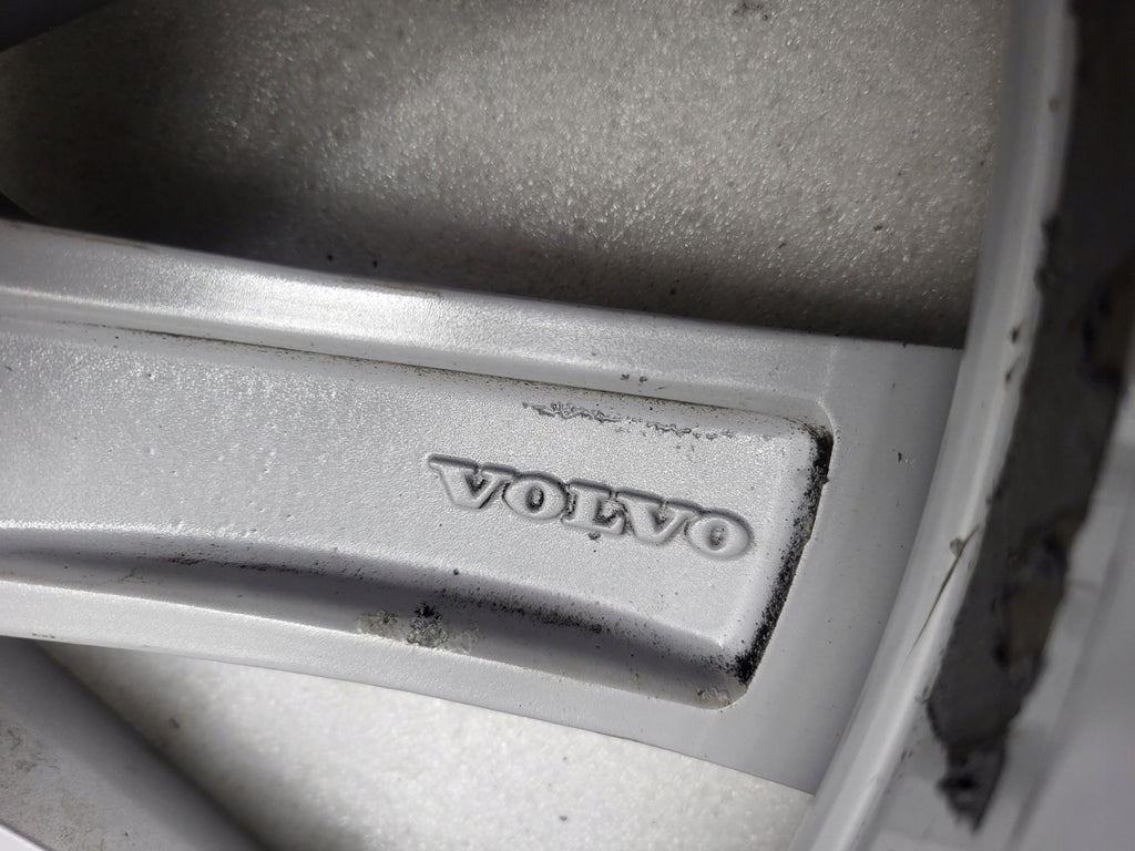 1x Alufelge 18 Zoll 8.0" 5x108 42ET Glanz Silber 31445301 Volvo S90 V90 FEL6101671660fp