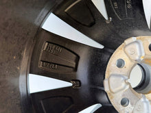Laden Sie das Bild in den Galerie-Viewer, 1x Alufelge 18 Zoll 3V0601025B Skoda Superb Rim Wheel FEL3600104008hq