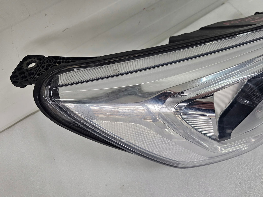 Frontscheinwerfer Ford Focus LED Rechts Scheinwerfer Headlight