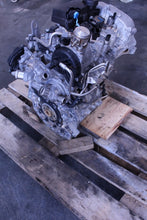 Laden Sie das Bild in den Galerie-Viewer, Motor Skoda Kamiq DLA 1.0 TSI 2022 Benzin Engine Unkomplett MOT7069273421qj