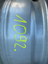 Load image into Gallery viewer, 1x Alufelge 17 Zoll 7.0&quot; 5x112 48 5ET A2054010200 Mercedes-Benz W205 A205