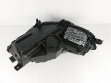 Laden Sie das Bild in den Galerie-Viewer, Frontscheinwerfer Audi A4 B9 8W0941036H Rechts Scheinwerfer Headlight