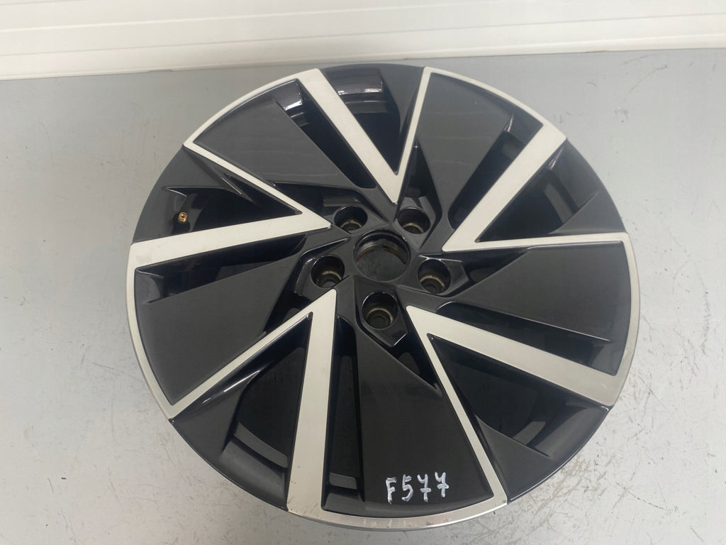 1x Alufelge 18 Zoll 7.5" 5x112 48ET Glanz Schwarz 5E3601025AD Mg Octavia 5e3 Iv FEL4534166745dg