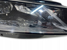 Laden Sie das Bild in den Galerie-Viewer, Frontscheinwerfer Skoda Octavia I 5E4941016A LED Rechts Scheinwerfer Headlight SCH1797845477xn