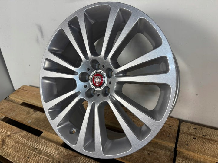 1x Alufelge 19 Zoll 8.0" 5x108 45ET Glanz Silber GX63-1007-HB Jaguar Xf X260 FEL2051929072mp