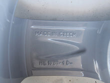 Laden Sie das Bild in den Galerie-Viewer, 1x Alufelge 17 Zoll 7.0&quot; 5x110 49ET 5390760 Saab 95 Rim Wheel