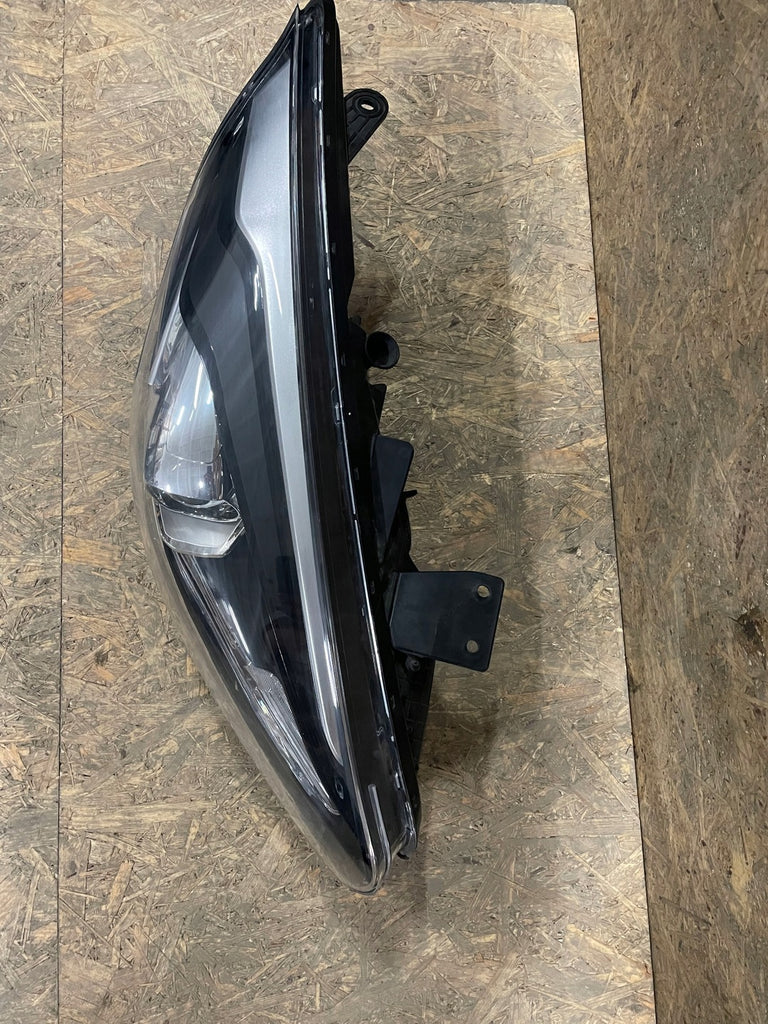 Frontscheinwerfer Kia Carens IV Xenon Rechts Scheinwerfer Headlight