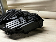 Load image into Gallery viewer, Frontscheinwerfer Mercedes-Benz W246 A2479067600 Rechts Scheinwerfer Headlight SCH9081710001cv