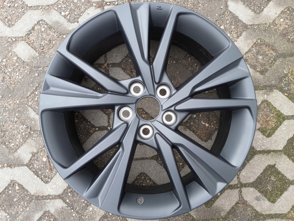 1x Alufelge 18 Zoll 7.0" 5x114.3 35ET Glanz CMS1351-9 Toyota Rim Wheel FEL5211113669id
