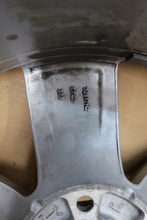 Laden Sie das Bild in den Galerie-Viewer, 1x Alufelge 17 Zoll 7.0" 5x112 40ET 3G0601025E VW Passat B8 Rim Wheel FEL5880498235yq