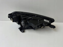 Laden Sie das Bild in den Galerie-Viewer, Frontscheinwerfer Skoda Fabia IV 6VB941015 LED Links Scheinwerfer Headlight SCH9895976498yp