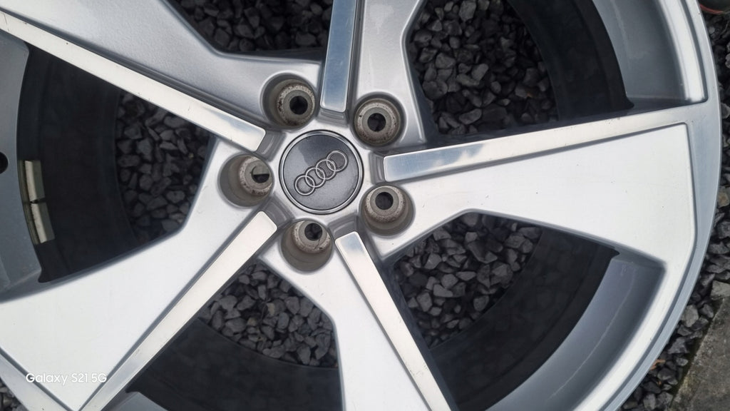 1x Alufelge 20 Zoll 9.0" 5x112 33ET Silber 4M0601025BJ Audi Rim Wheel FEL3690955754td