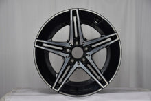 Laden Sie das Bild in den Galerie-Viewer, 1x Alufelge 18 Zoll 9.0" 5x112 58ET Glanz Graphit A2064016600 Mercedes-Benz FEL5214415135ov