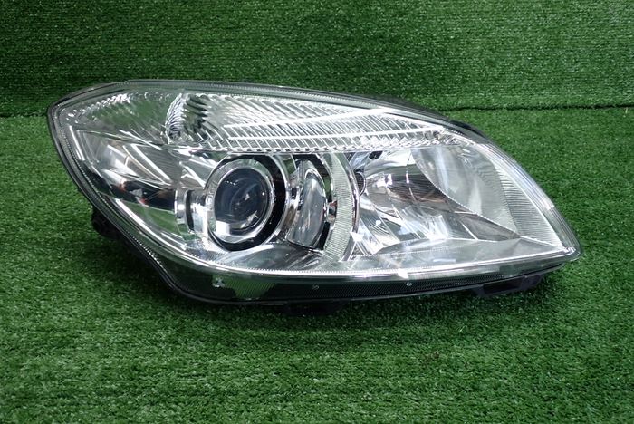 Frontscheinwerfer Skoda Fabia II 5J1941016B Rechts Scheinwerfer Headlight SCH1406252244vo