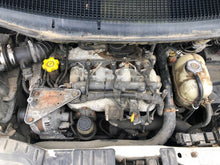 Laden Sie das Bild in den Galerie-Viewer, Motor Chrysler Grand Voyager IV 2.8 150PS 317TKm 2005 Diesel Engine Komplett MOT2479905301el