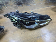 Laden Sie das Bild in den Galerie-Viewer, Frontscheinwerfer VW Golf VIII 5H1941036F Rechts Scheinwerfer Headlight SCH8710807123we
