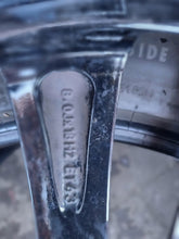 Load image into Gallery viewer, 1x Alufelge 18 Zoll 8.0" 5x112 43ET A2134011600- Mercedes-Benz Rim Wheel FEL6317444976bq
