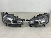 Load image into Gallery viewer, Frontscheinwerfer Seat Ibiza 6F1941015A LED Ein Stück (Rechts oder Links)