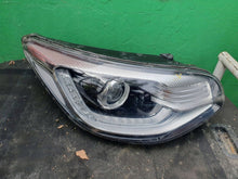 Laden Sie das Bild in den Galerie-Viewer, Frontscheinwerfer Kia Soul II 92102-B26 Xenon Rechts Scheinwerfer Headlight SCH4006019878hh