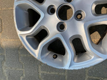 Load image into Gallery viewer, 1x Alufelge 15 Zoll 5.5&quot; 4x100 52ET Kia Rio Rim Wheel