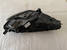 Load image into Gallery viewer, Frontscheinwerfer Tesla 3 1514952-00-D LED Links Scheinwerfer Headlight SCH9793969129pb