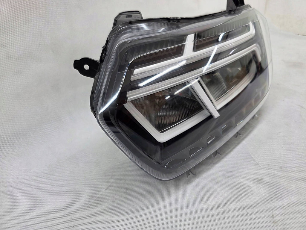 Frontscheinwerfer Dacia Duster 260602465R Full LED Links Scheinwerfer Headlight SCH8851216632lh