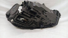 Laden Sie das Bild in den Galerie-Viewer, Frontscheinwerfer Mercedes-Benz W177 A1779062106 Links Scheinwerfer Headlight SCH2297534148au