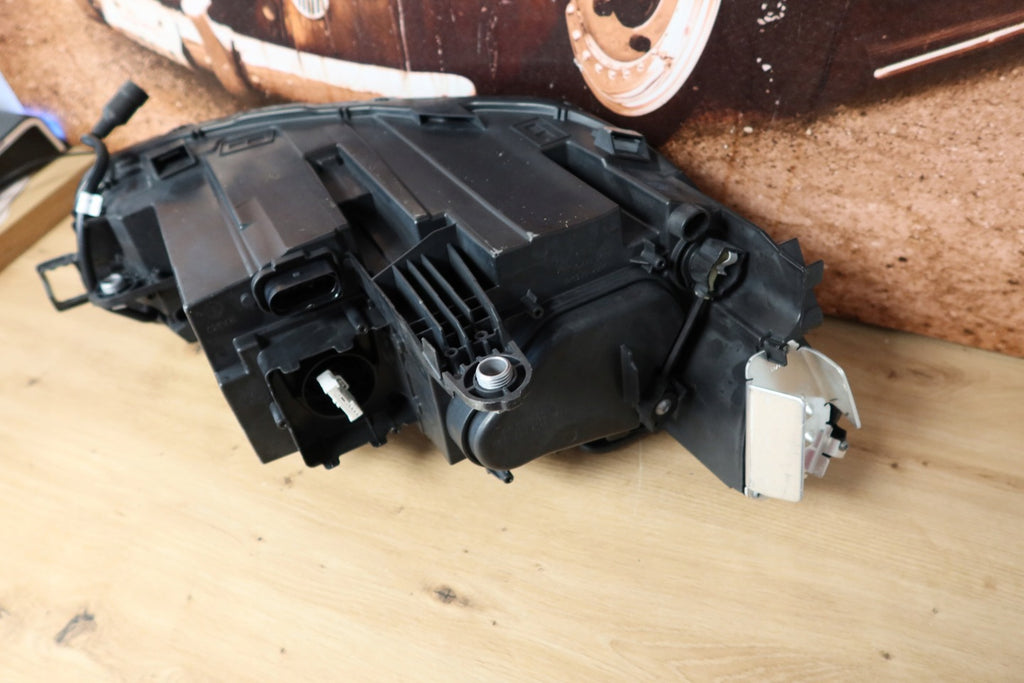 Frontscheinwerfer VW Passat 3J1941005 LED Ein Stück (Rechts oder Links) SCH5782953145zh