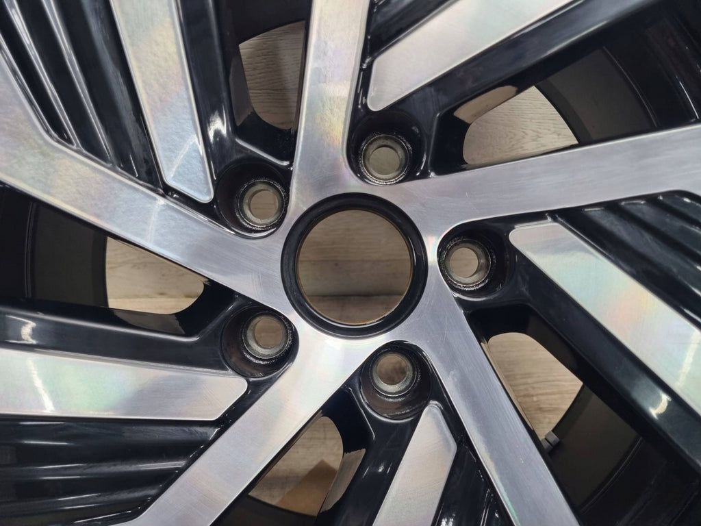 1x Alufelge 16 Zoll 7.0" 5x112 48ET Glanz Silber 5H0601025A VW Golf Viii FEL8162341501zh