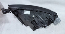 Laden Sie das Bild in den Galerie-Viewer, Frontscheinwerfer Seat Ateca 576941032B LED Rechts Scheinwerfer Headlight