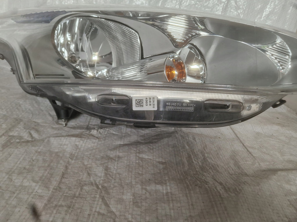 Frontscheinwerfer Ford B-Max Bmax AV11-13W029-AF Rechts Scheinwerfer Headlight SCH4928103894hi