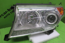 Laden Sie das Bild in den Galerie-Viewer, Frontscheinwerfer Toyota Land Cruiser 200 Xenon Links Scheinwerfer Headlight SCH2550994654vv