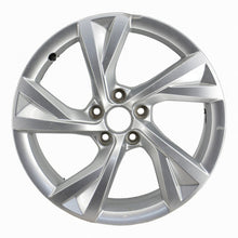 Load image into Gallery viewer, 1x Alufelge 18 Zoll 8.0&quot; 5x112 40ET Glanz Silber 8W0601025EJ Audi Rim Wheel