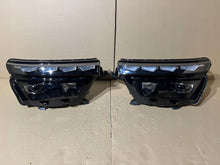 Laden Sie das Bild in den Galerie-Viewer, Frontscheinwerfer Skoda Kamiq 658941015 658941016 LED Ein Satz Headlight SCH2505713017wk