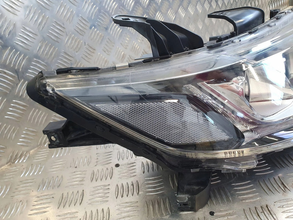 Frontscheinwerfer Mitsubishi Outlander III 8301C996 Xenon Rechts Headlight