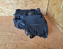 Laden Sie das Bild in den Galerie-Viewer, Frontscheinwerfer Mercedes-Benz W206 A2069067103 LED Links Headlight SCH3354061767gi